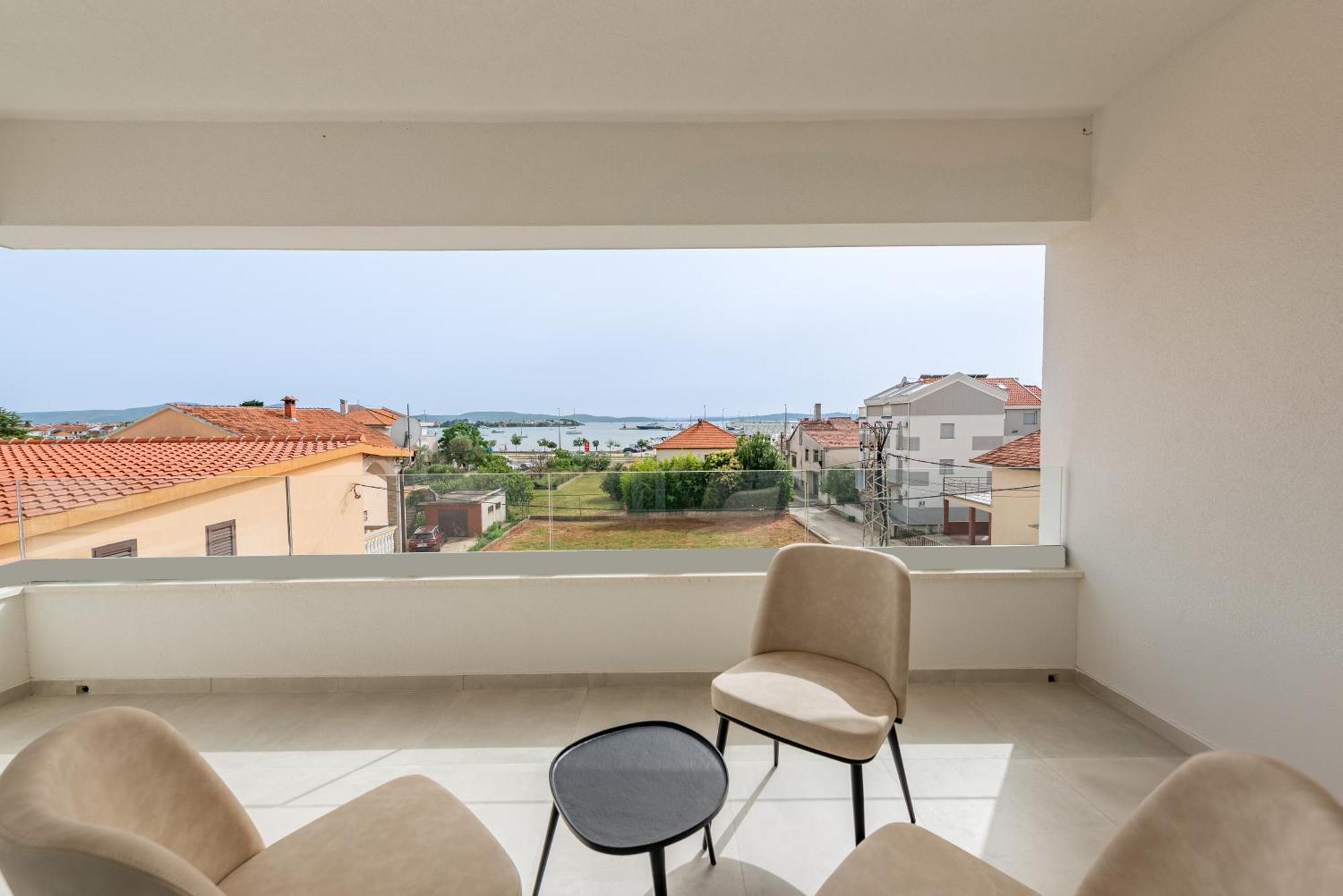 Rooms & Apartments Niko Sukošan Eksteriør bilde