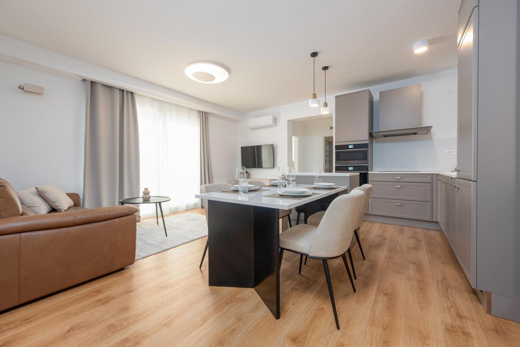 Rooms & Apartments Niko Sukošan Eksteriør bilde