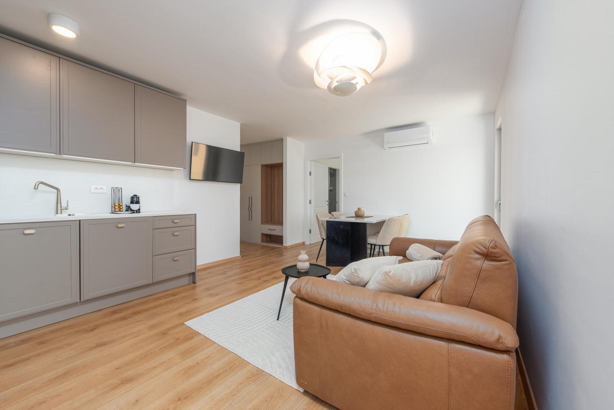 Rooms & Apartments Niko Sukošan Eksteriør bilde